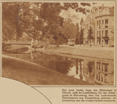 873671 Gezicht over de Stadsbuitengracht te Utrecht op de Maliesingel, met links de Herenbrug.